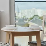 New Studio Teczowa With Free Garage By Renters * 브로츠와프