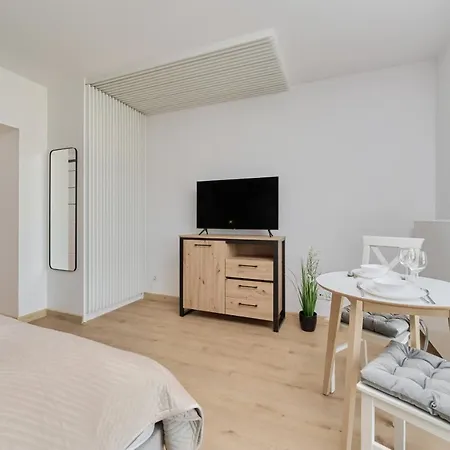 Apartment New Studio Teczowa With Free Garage By Renters