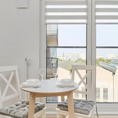 Daire New Studio Teczowa With Free Garage By Renters Wroclaw